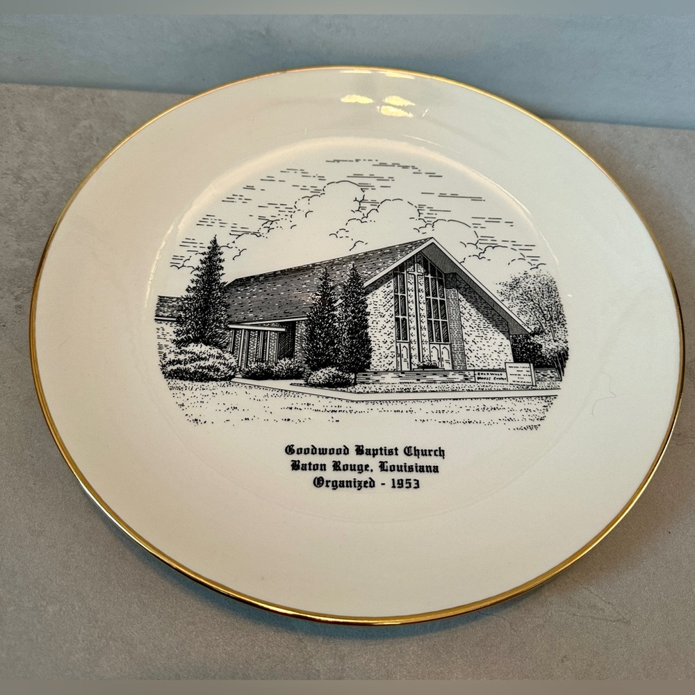 Vintage church plate Goodwood  Baptist Church, Baton Rouge LA 1953 Gold Rim